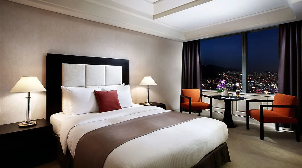 Haeundae Grand Hotel Busan 5*,