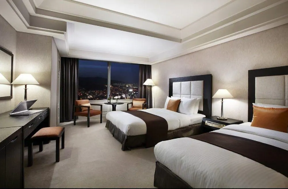 Haeundae Grand Hotel Busan 5*,  Südkorea