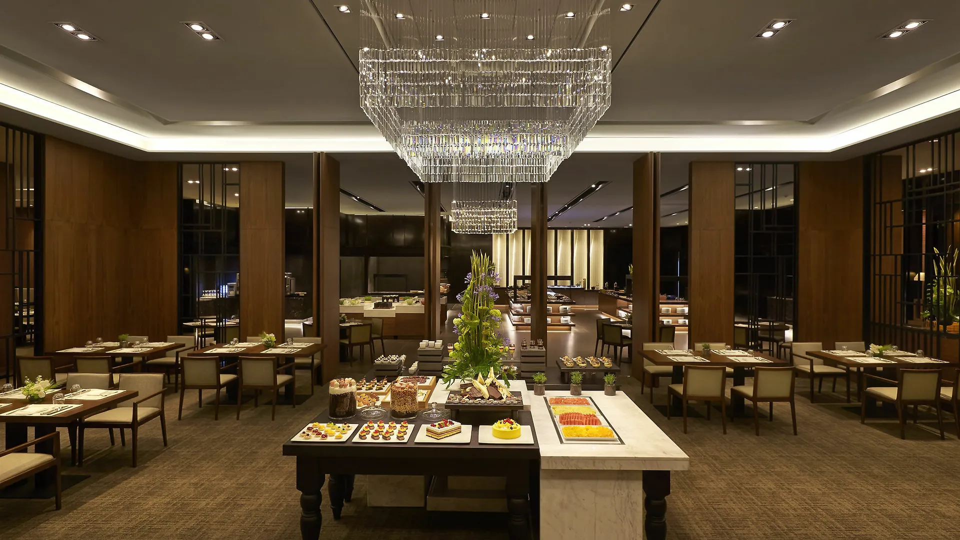 Haeundae Grand Hotel Busan 5*,